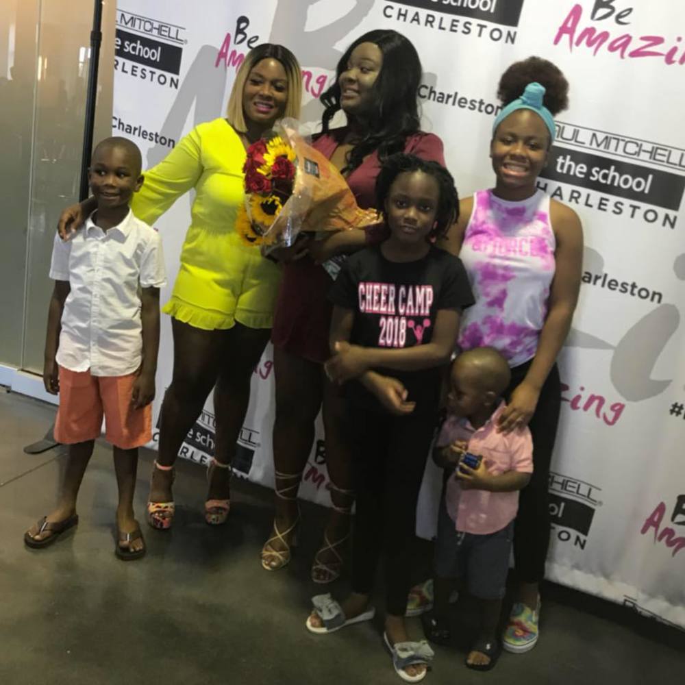 Meet your Posher, Latoya